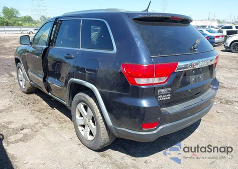 2011 Jeep Grand Cherokee Laredo z USA, uszkodzony, nr VIN 1J4RR4GG8BC525701